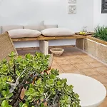 3 Bdr Detached House In *